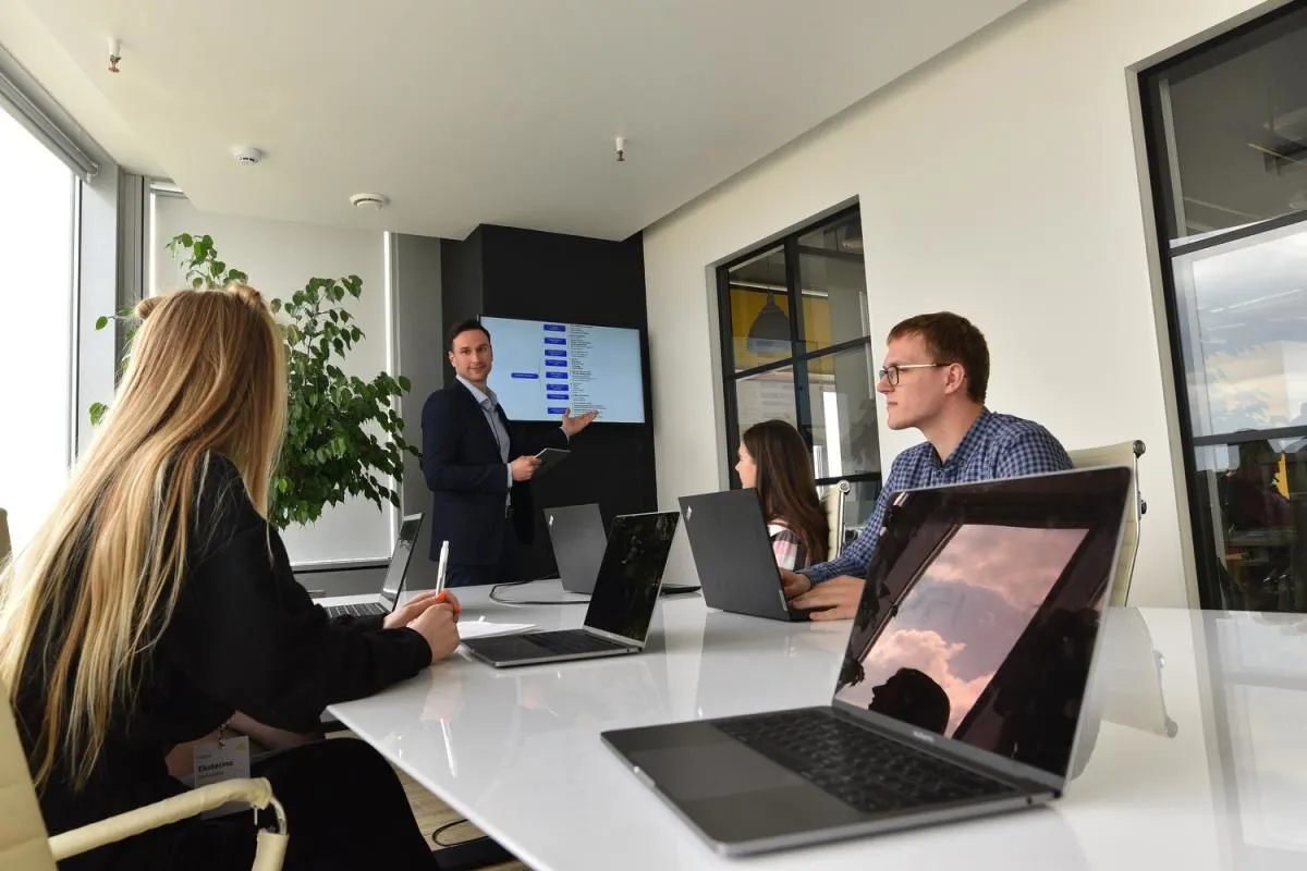 Unternehmen 2 Bild ANDERSEN GERMANY GMBH
