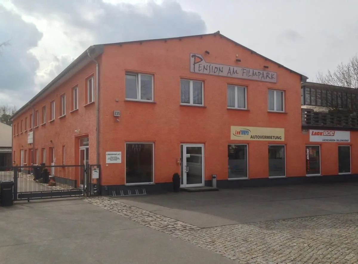 Unternehmen 3 Bild PENSION AM FILMPARK