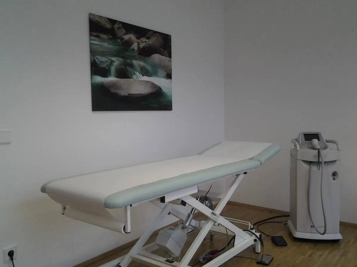 Unternehmen 2 Bild S-THETIC DERMA LEIPZIG