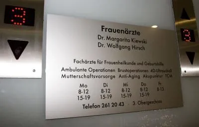 Unternehmen 2 Bild FRAUENARZTPRAXIS DR. STROTH - NATALIA EGOROVA