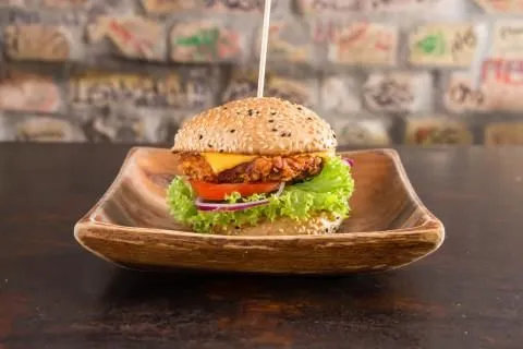 Unternehmen 3 Bild THRONBURGER