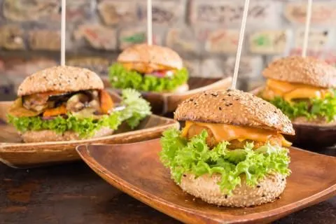 Unternehmen 5 Bild THRONBURGER