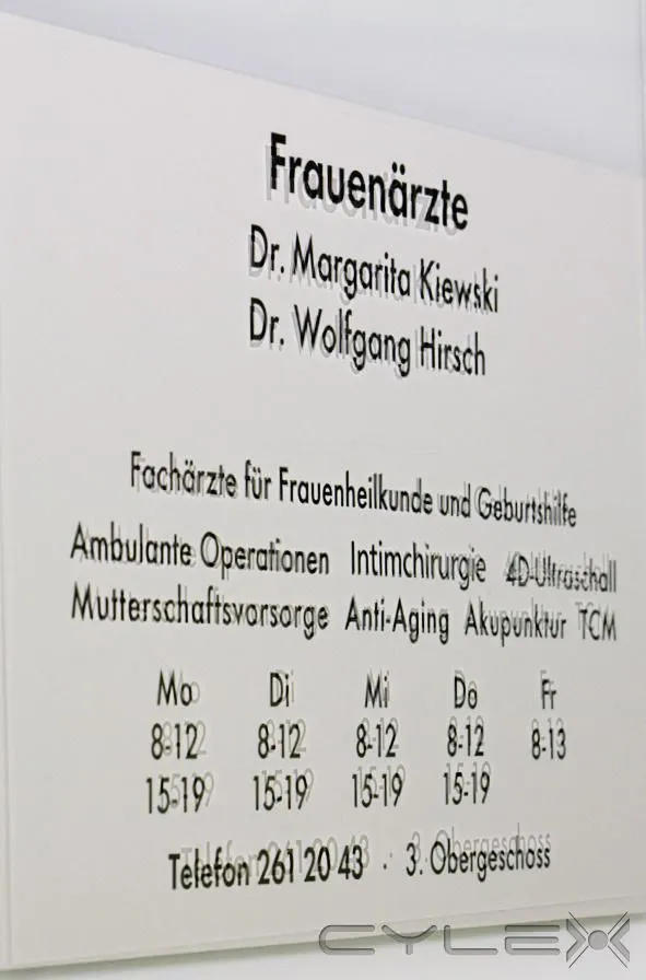 Unternehmen 10 Bild DR. MED. MATTHIAS STROTH