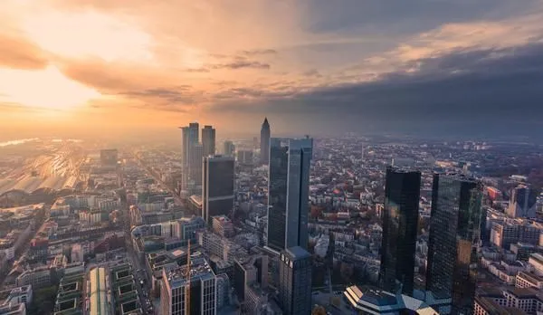Unternehmen 2 Bild KENSINGTON FINEST PROPERTIES FRANKFURT GMBH