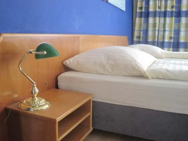 Unternehmen 2 Bild PENSION AM FILMPARK